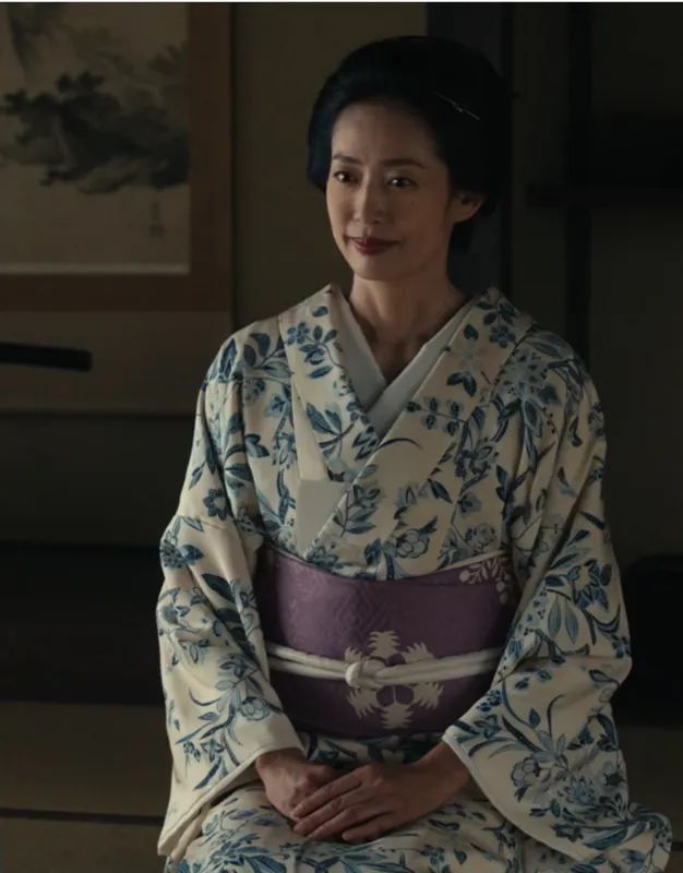 新任"火付盗贼改方"长官的长谷川平藏与岸井三之助是年少时在道场认识