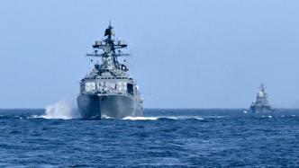 俄军太平洋舰队开始在日本海等地演习，涉及潜艇、军机等