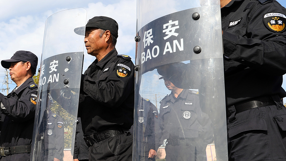 从业者670多万人！我国保安服务行业首个国家标准实施_法治中国_澎湃新闻-The Paper
