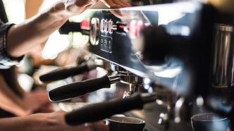 店主称花近8万元买“辣妈”咖啡机使用一年后爆炸，疑为假货