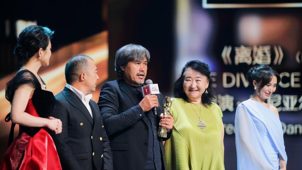 第26届上海国际电影节金爵奖：哈萨克斯坦影片《离婚》获最佳影片奖
