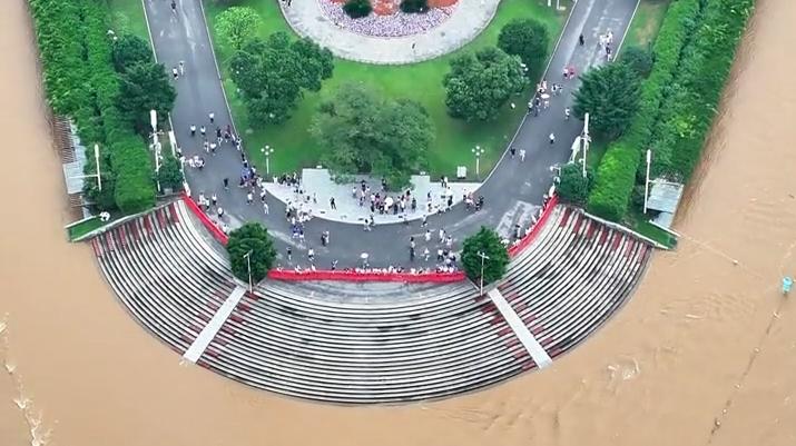 受強降雨天氣影響，岳麓山、橘子洲景區臨時閉園