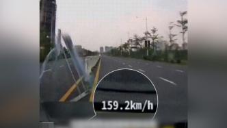 女子醉駕飆車時速160km/h撞翻護欄