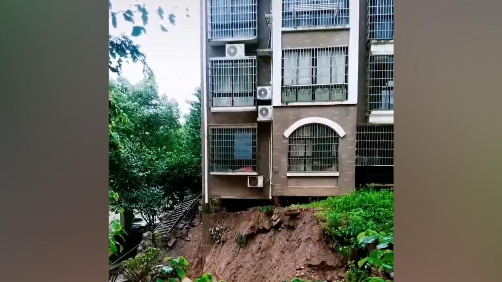 居民反映暴雨后楼房地基受损无法居住，九江经开区回应已修复正对房屋检测