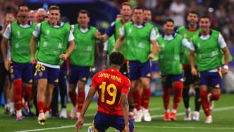 亚马尔改写历史，西班牙2比1逆转法国挺进欧洲杯决赛