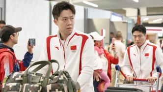 中国乒乓球队抵达巴黎，备战奥运分成三个阶段