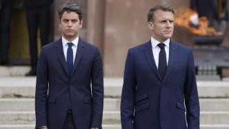 法国总统马克龙批准总理阿塔尔辞职请求