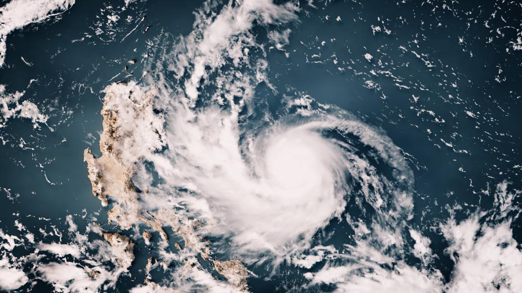 中央气象台发布台风蓝警：“派比安”预计今夜在海南登陆