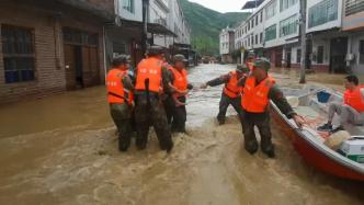 湖南株洲湖口鎮遭遇暴雨，三千余名群眾被安全轉移