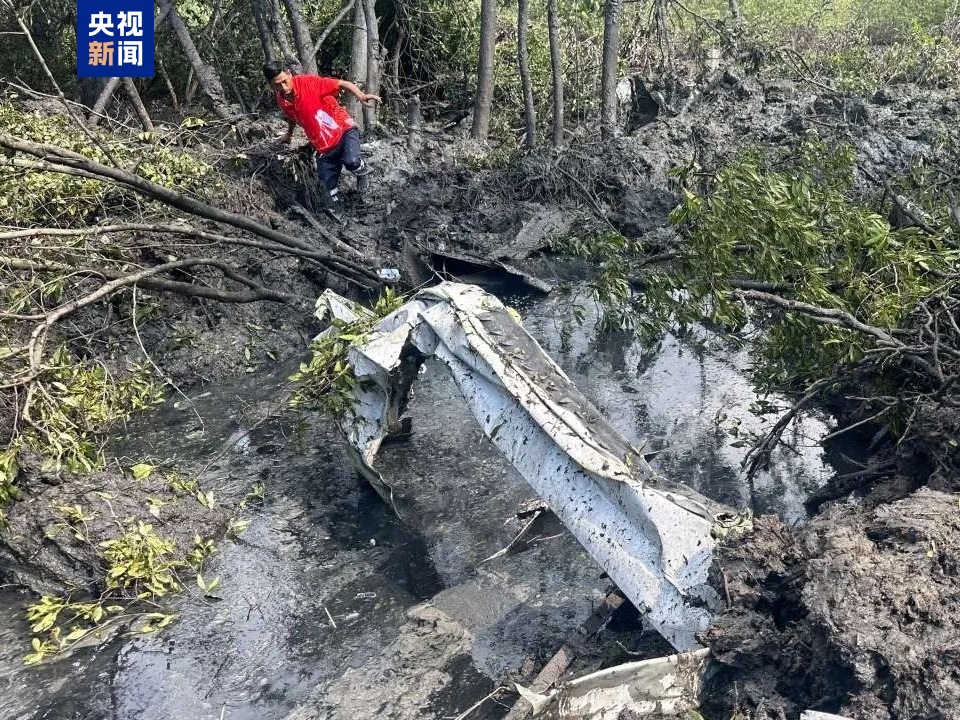 澳门马经一肖-码:泰国北柳府一小型飞机坠毁，机上载有5名中国籍乘客