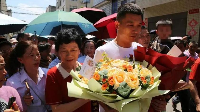 走失34年，民警通过DNA比对帮他回家