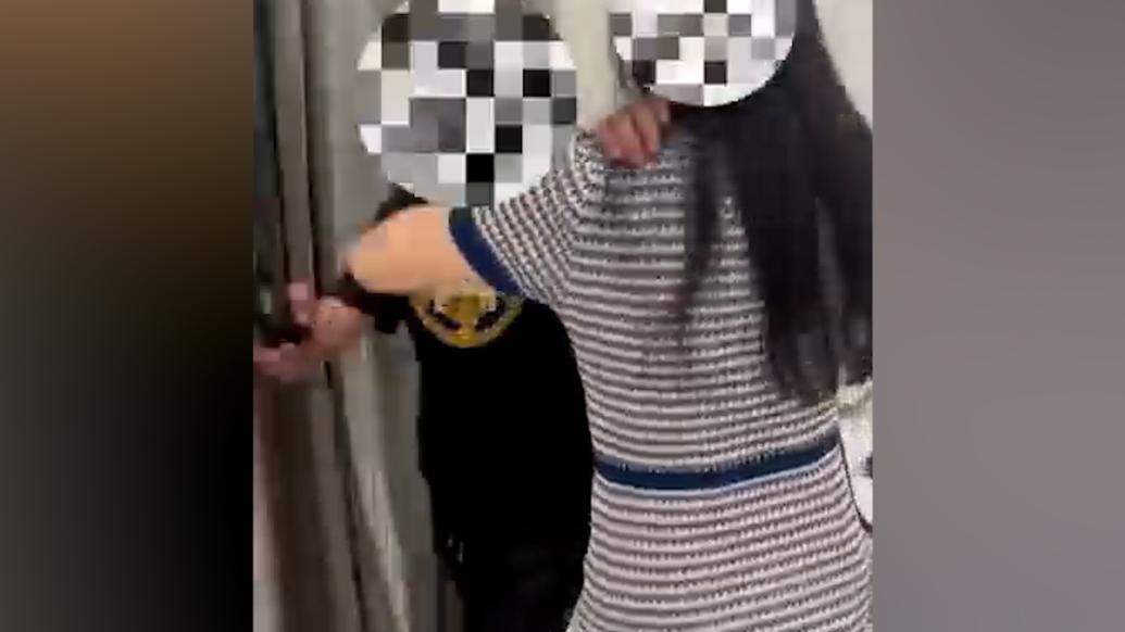 女子拒喝酒遭辱骂掌掴，重庆渝北警方：打人男子被行拘