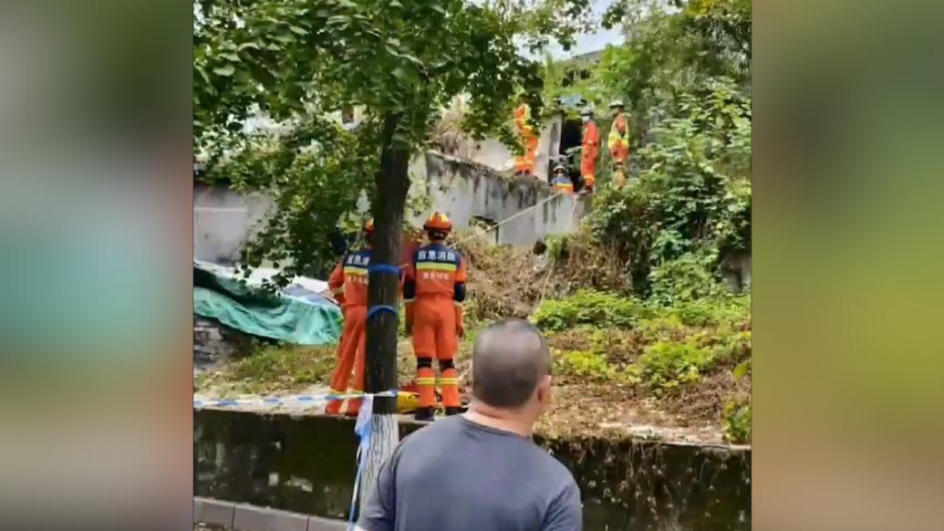 重庆一门市隔层坍塌，致1死1伤