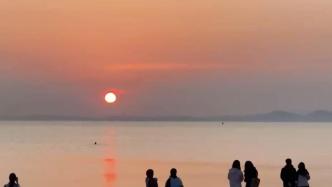 喜提“海景房宿舍”，煙臺一大學生分享在宿舍看海上日出