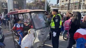 法治课｜“老头乐”冲卡上高速逆行出事故致2死，责任如何划分