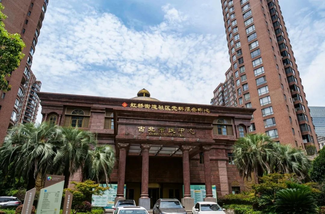 多元解纷中心凝聚多方力量，上海长宁助职工在“楼门口”维权