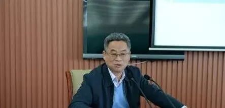 中国农业银行原副行长楼文龙被开除党籍：“靠金融吃金融”