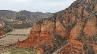 萬里山河路｜在黃河一號旅游公路遇見全國罕見的彩色黃土