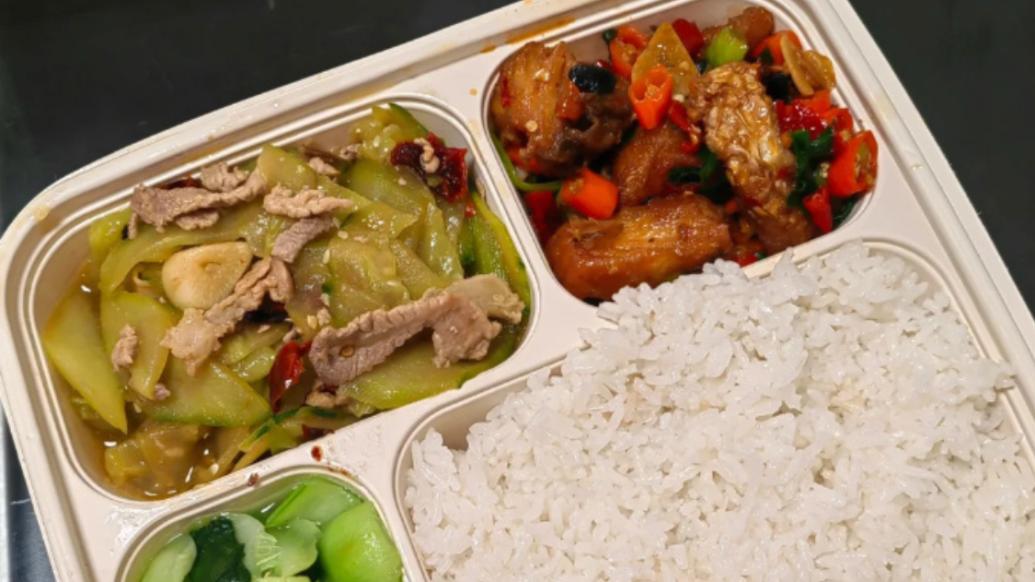 不得傳播暴飲暴食直播！防外賣浪費(fèi)新規(guī)出臺(tái)