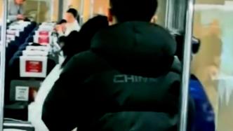 乘客稱在高鐵買到過期4年方便面，重慶客運(yùn)段：保潔員自帶后違規(guī)售賣