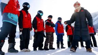 当大众滑雪场有了国家队教练