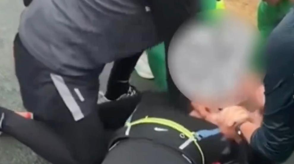 善意的輪回！7年前他在海上救下6名船員，7年后他昏厥被眾人救起