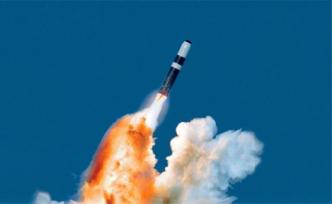 核观察｜英国欲购买美国新型核弹头，对美核依赖有增无减