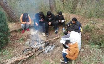 為解決“學(xué)生爬山找信號上網(wǎng)課”，竹山擬5個工作日建基站