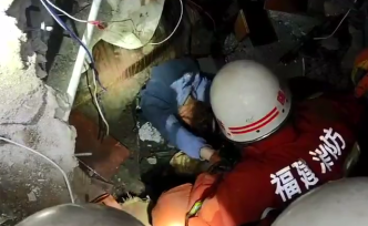 生命奇迹！泉州坍塌酒店一男子被困68小时后被救出