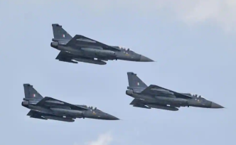 讲武谈兵｜印度完全版LCA战机首飞，能比肩“枭龙”吗？