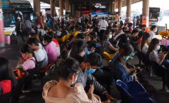 泰国紧急状态生效：数千劳工逃离曼谷