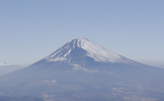 日本首次预测富士山喷发：降灰4.9亿立方，首都圈陷入混乱