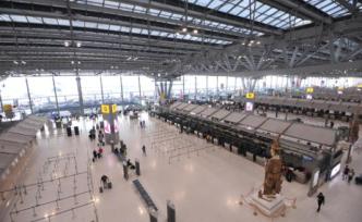 泰国禁止所有民航航班入境，为期三天