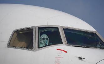 张文宏：坐飞机被气溶胶感染风险极低，要防“隔壁邻居”