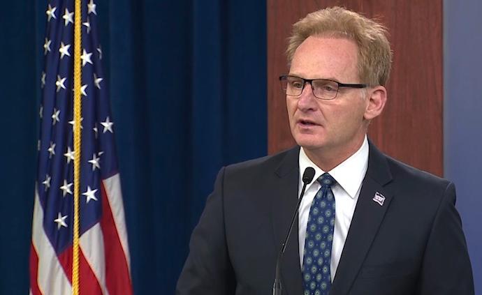 美海軍代理部長(zhǎng)辭職，曾批被革職艦長(zhǎng)愚蠢