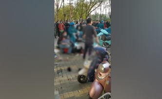 郑州一店铺焊接物品时爆炸，多人受伤