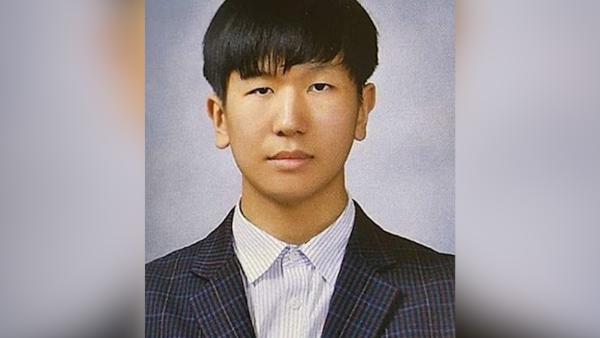 正脸示众！韩国18岁“N号房”共犯被送检