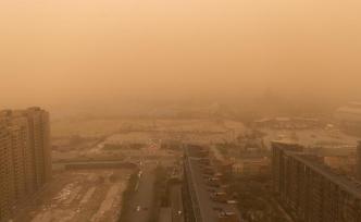持续雾霾天，哈尔滨市重度污染天气预警两天内升至红色