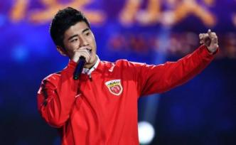 对话｜三首歌唱出中国足球心路，“歌王”李圣龙还有留洋梦