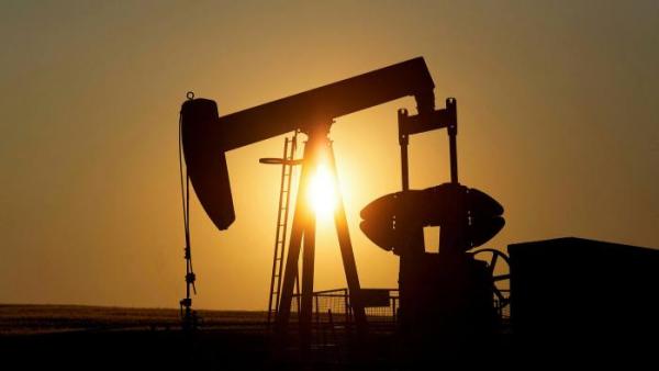 美国油价首次跌入负值，特朗普抄底囤油