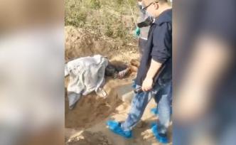 办案民警谈埋母案：徒手刨开近2米深土堆救出79岁老人