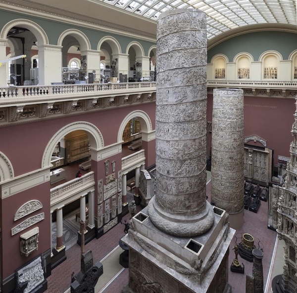 从拉斐尔底稿到英国脱欧花瓶——v&a馆长眼中的十件经典