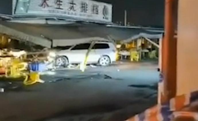 起爭執,駕車直沖宵夜攤