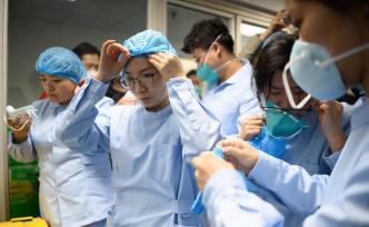 上海医疗队在金银潭的66个战“疫”瞬间