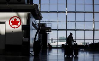 加拿大航空将裁员至少2万人：疫情迫使95%定期航班停飞