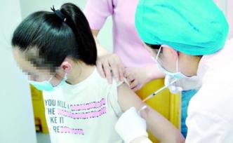 国产宫颈癌疫苗落地：十岁女孩成接种第一人，价格是进口一半