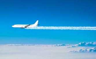 新冠期间全球二氧化碳日排放量降至14年前，航空排放减六成
