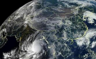 特强气旋风暴来袭，印度、孟加拉国一边撤离居民一边防控疫情