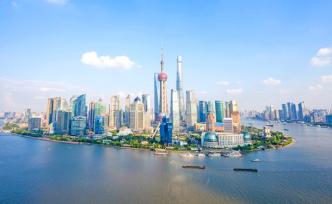 昼夜不息，奔腾向前，上海书写新时代发展新奇迹