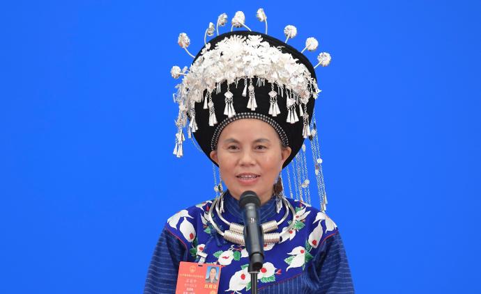 石丽平松桃苗绣在贵州已带动50多万妇女就业